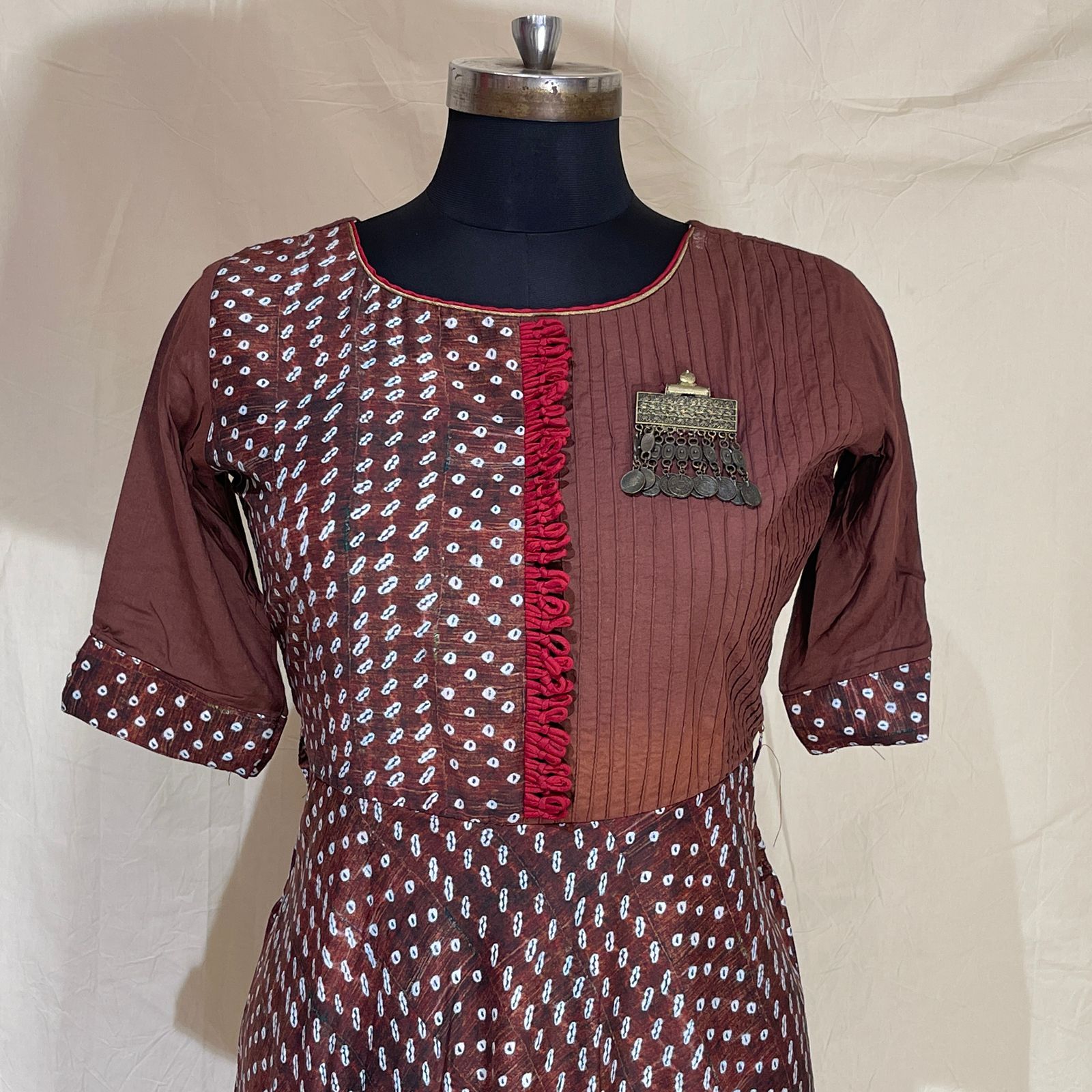 Shree Shanti Selection - Maroon and White Printed Kurti